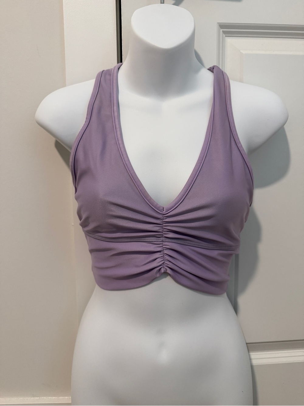Noli Lavender Ruched V-Neck Sports Bra